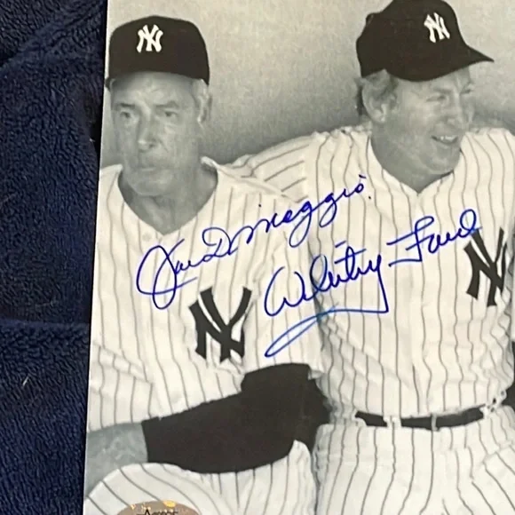 Joe DiMaggio Ford Martin mantle, signed 8 x 10 photo